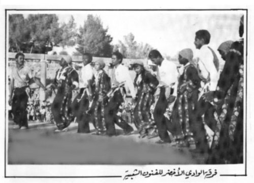 folk5.jpg (34401 byte)